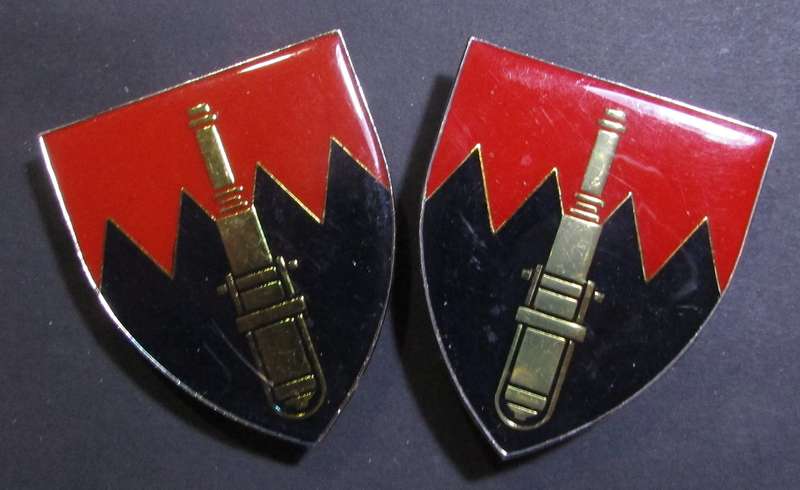SADF - 26 Field Artillery Shoulder Flash Pair