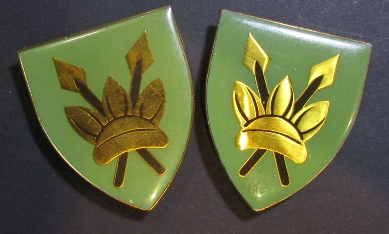 SADF - 11 Battalion Shoulder Flash Pair