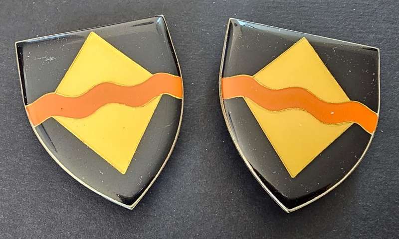 SADF - Regiment Orange River Shoulder Flash Pair