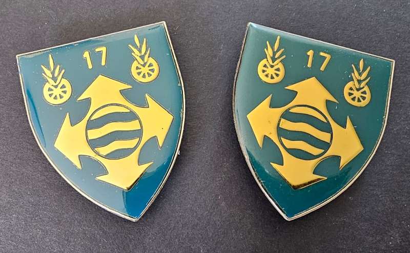 SADF - 17 Supply and Transport Shoulder Flash Pair