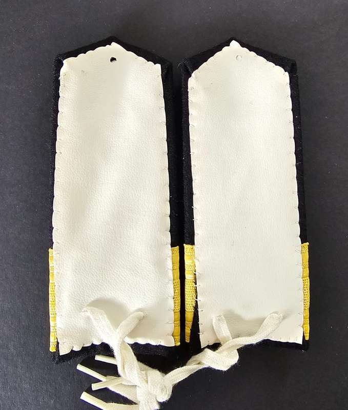 SADF - Navy Commander Epauletter Pair