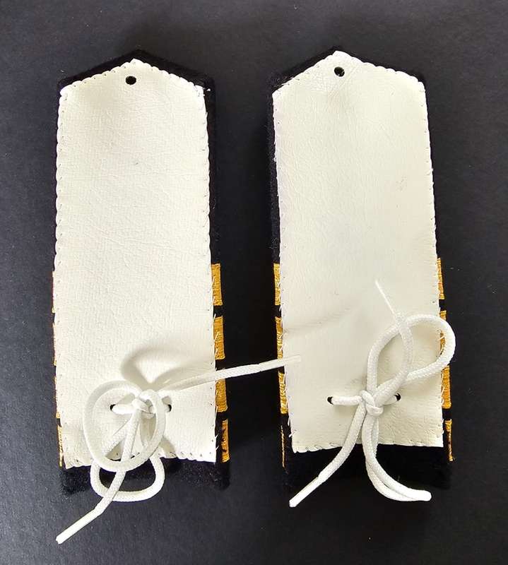 SADF - Navy Captain Epauletter Pair