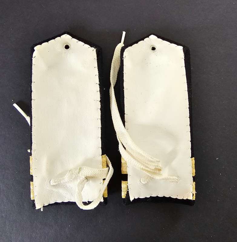 SADF - Navy Lieutenant Epauletter Pair