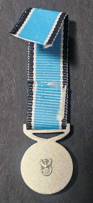 SADF/SANDF Intelligence Services Medal - Star of Honour Silver - Miniature