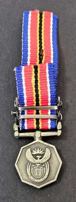 SANDF General Service Miniature Medal with Peace Support & SCARCE Humanitarian Aid Bars and Device