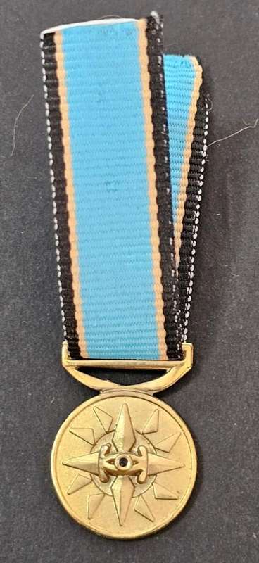 SADF/SANDF Intelligence Services Medal - Star of Honour Gold - Miniature