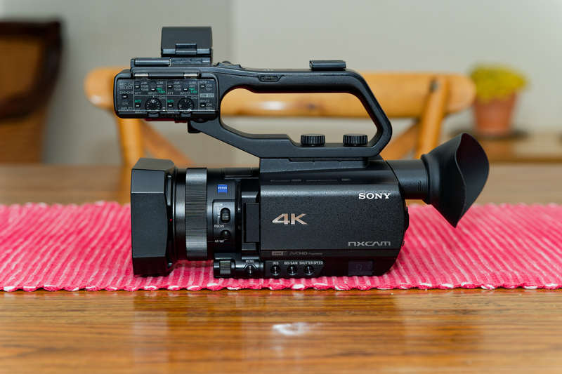 Sony HXR-NX80 4K NXCAM with HDR and Fast Hybrid AF Video Camera