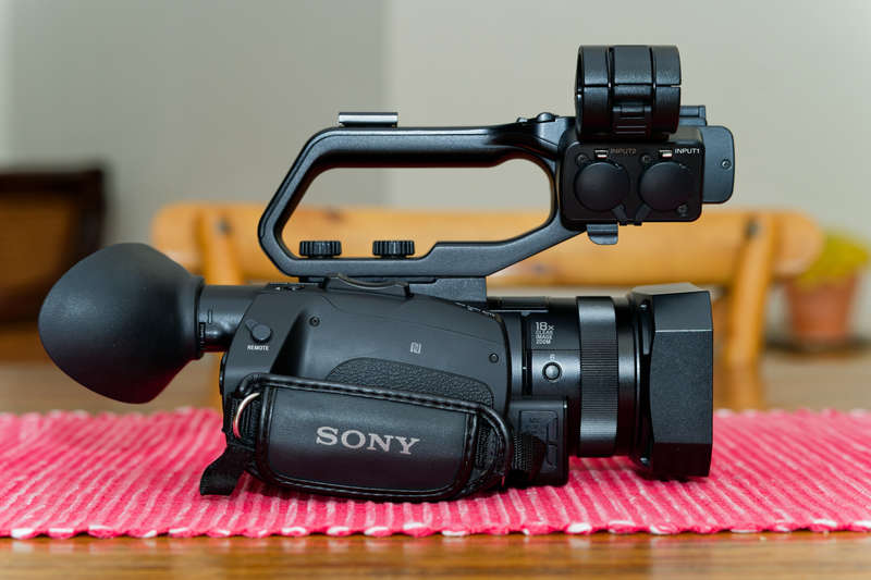 Sony HXR-NX80 4K NXCAM with HDR and Fast Hybrid AF Video Camera