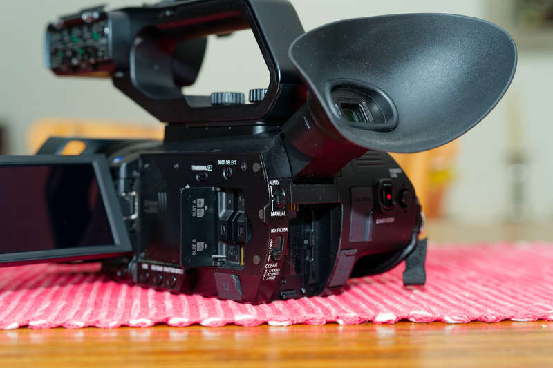 Sony HXR-NX80 4K NXCAM with HDR and Fast Hybrid AF Video Camera