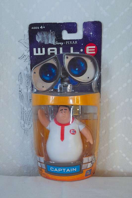Wall-E Axiom's Captain figurine