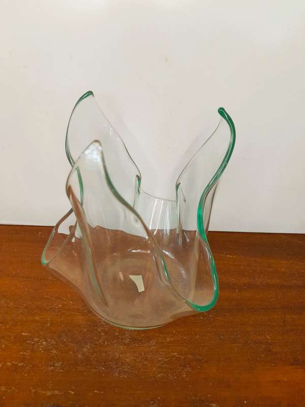 Vintage handkerchief glass vase