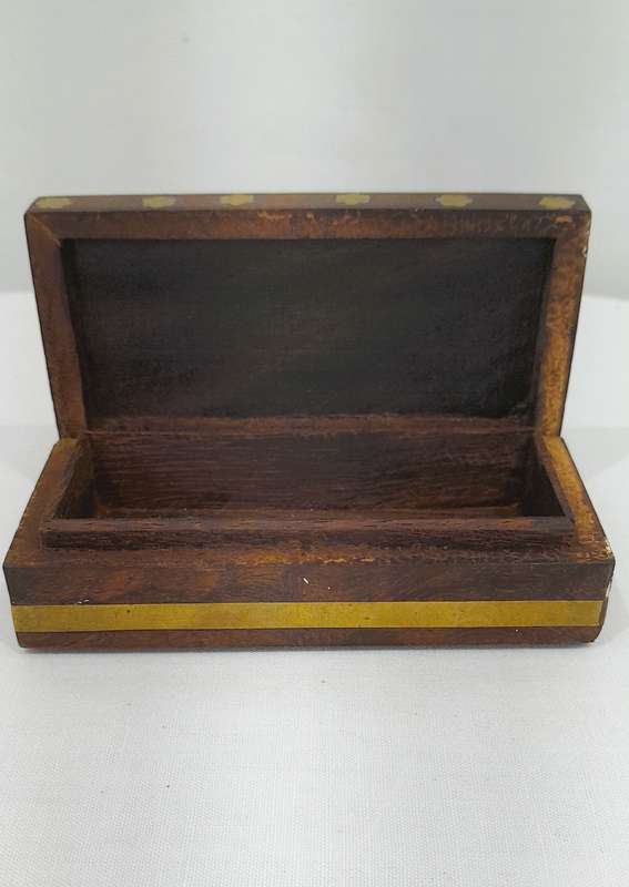 Vintage wooden trinket box