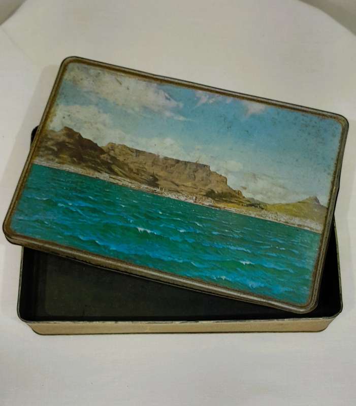 Vintage biscuit tin with Table Mountain