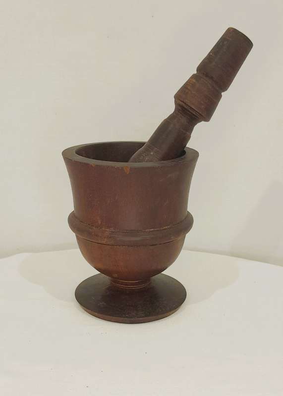 Wooden mortar & pestle