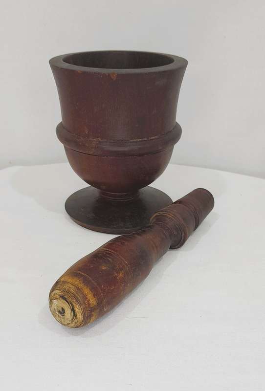 Wooden mortar & pestle