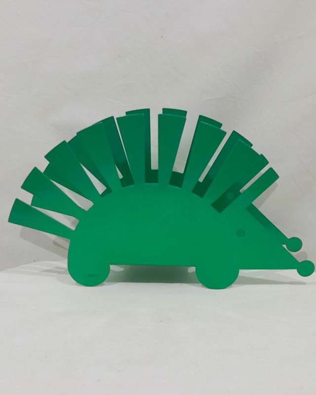 Metal hedgehog display