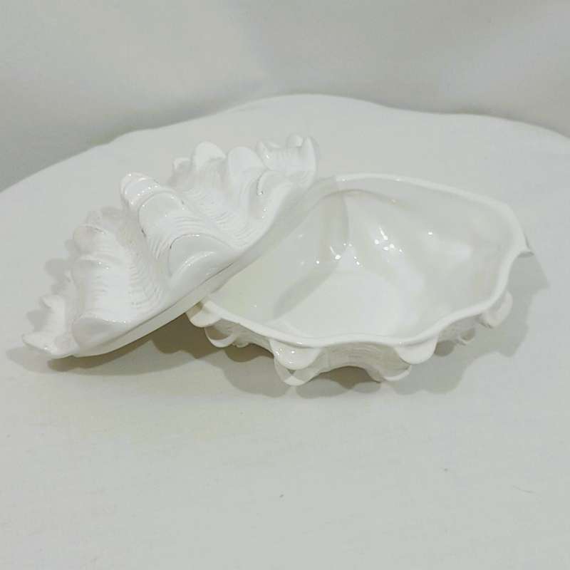 Ceramic glazed seashell jewellery bowl