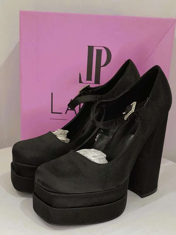 LaMara Paris platform heel