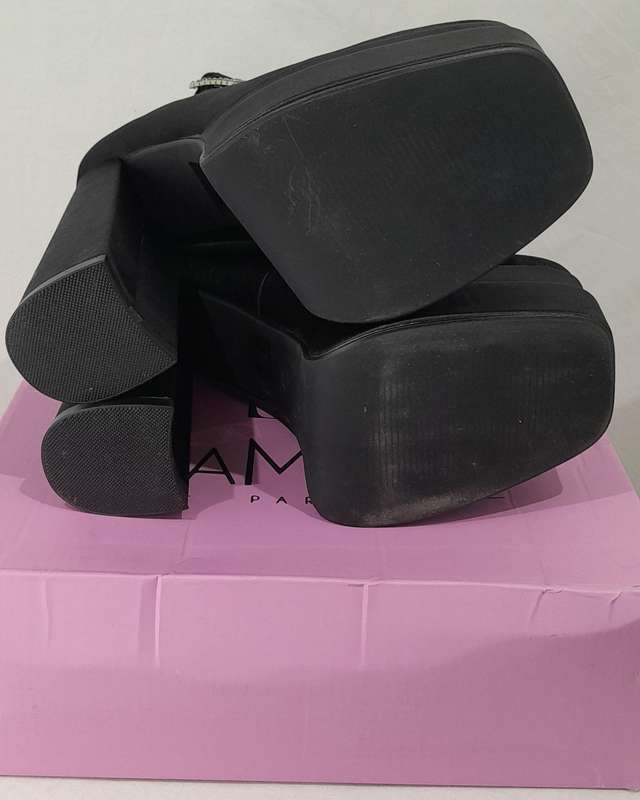 LaMara Paris platform heel