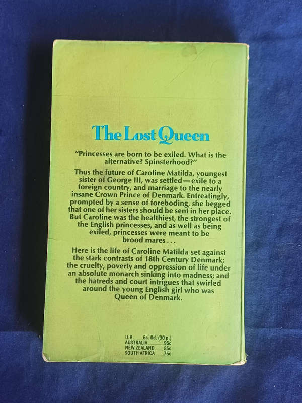 The lost queen by Norah Lofts