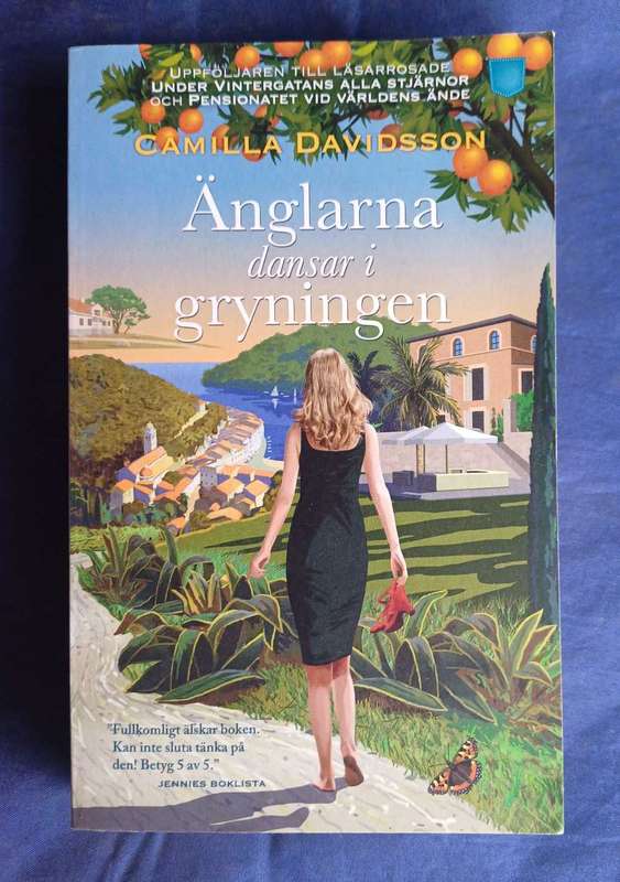 Anglarna dansar i gryningen by Camilla Davidsson