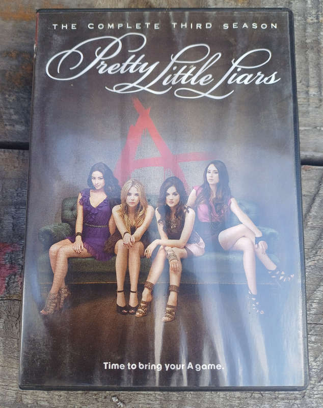 Pretty little liars season 3