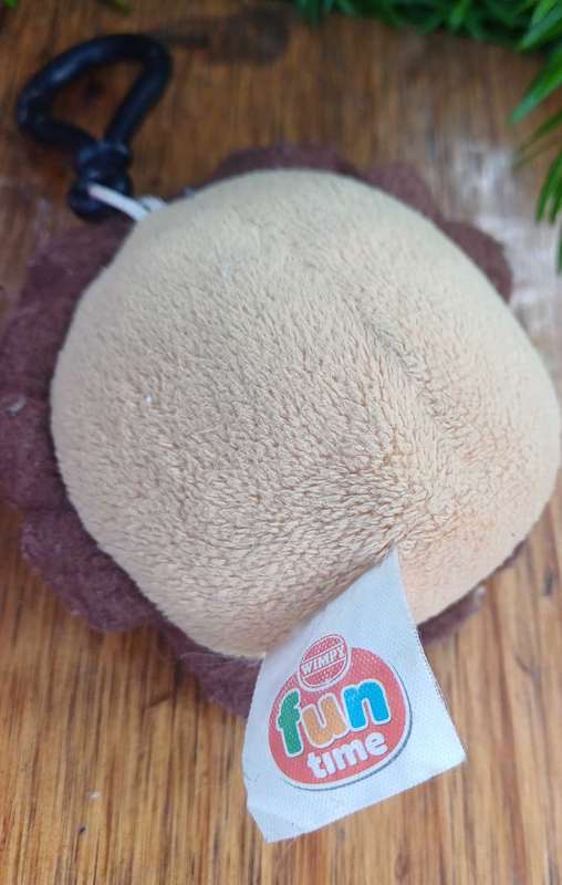 Wimpy fun time keyring