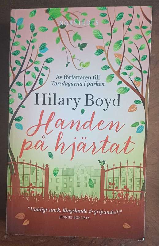 Handen pa hjartat - Hilary Boyd