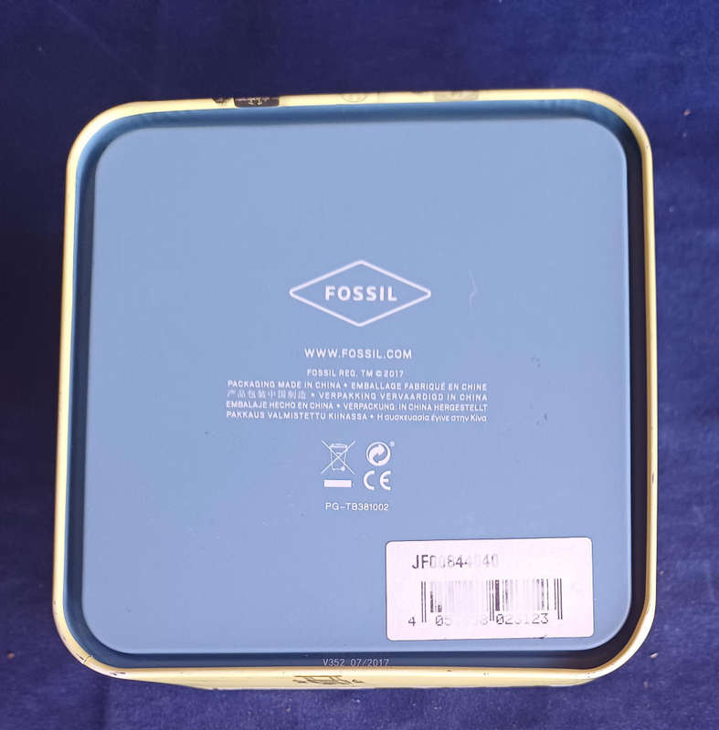 Fossil tin