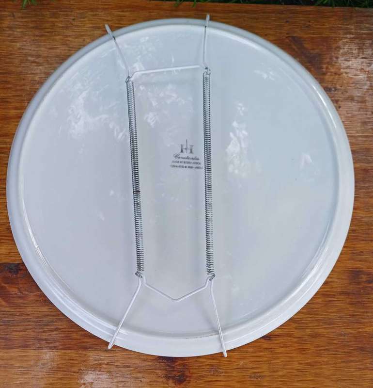 Constantia wall plate