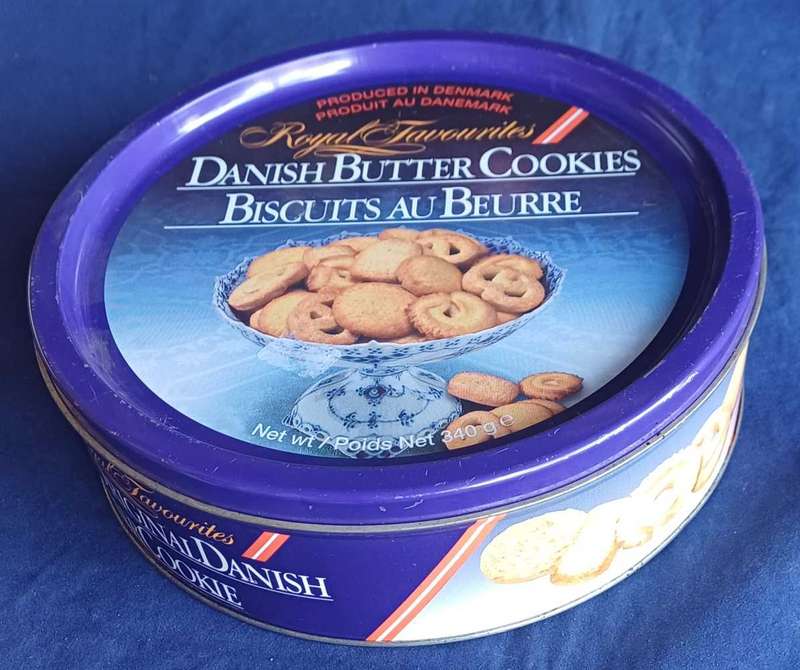 Danish butter cookies tin