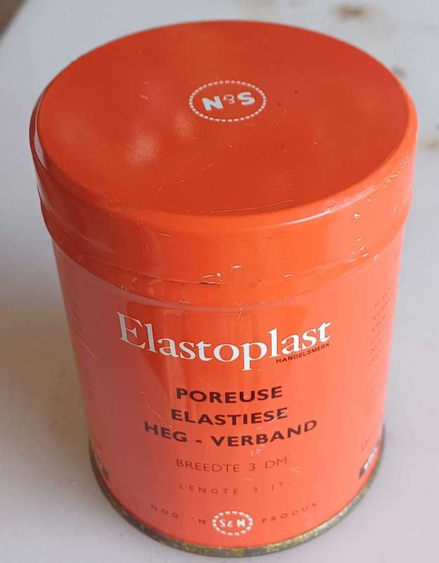 Elastoplast tin