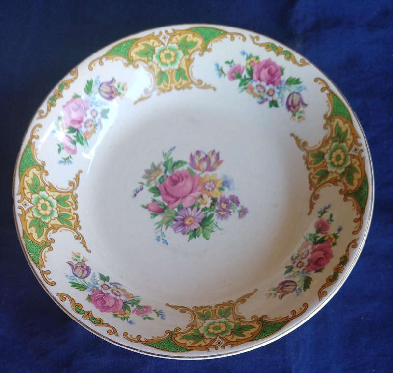 Royal Swan bowl