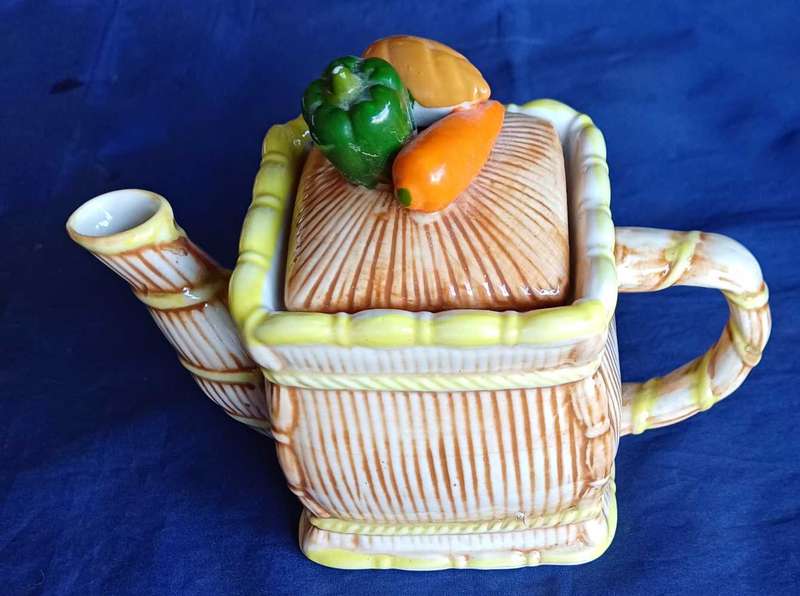 Cute teapot