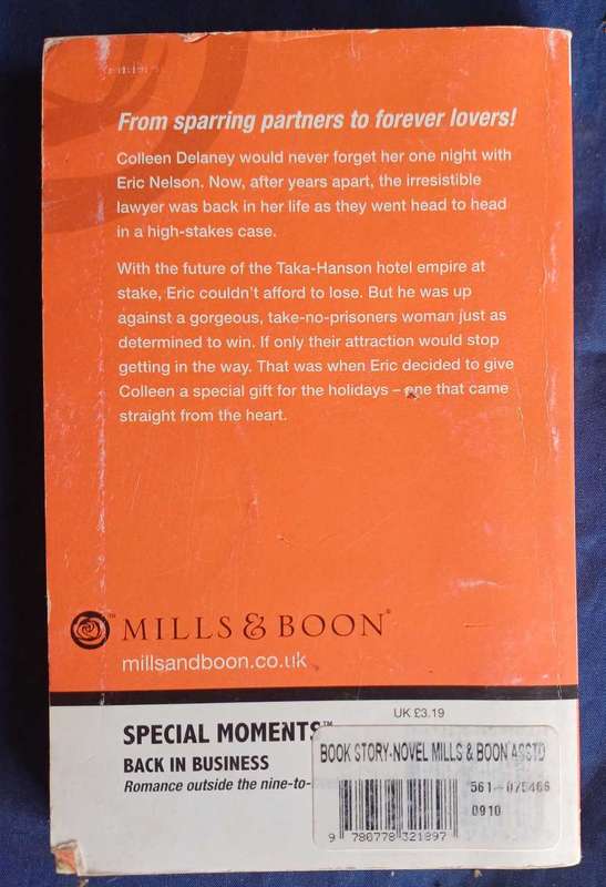 Her favourite holiday gift by Lynda Sandoval (Mills & Boon)