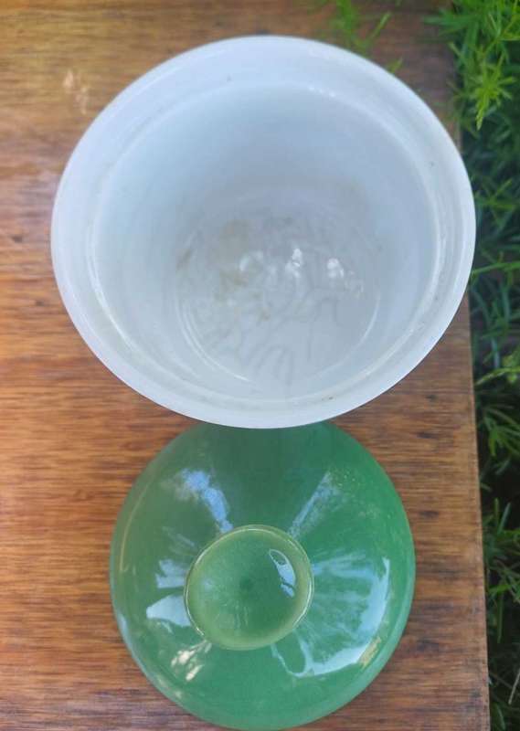 Vintage Mykolo container