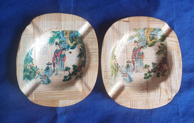 2 x Vintage ashtrays