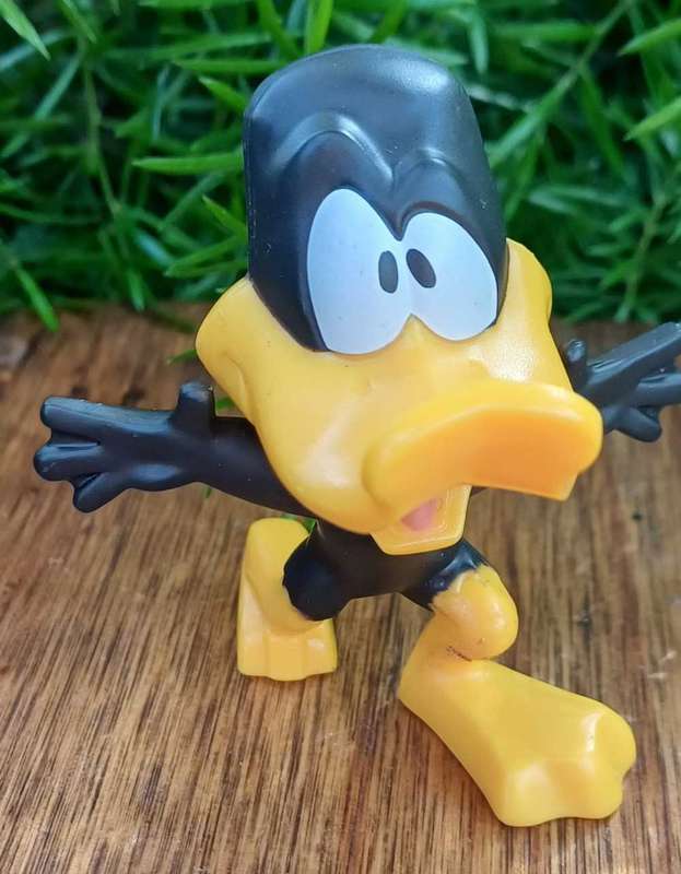 McDonalds daffy duck toy