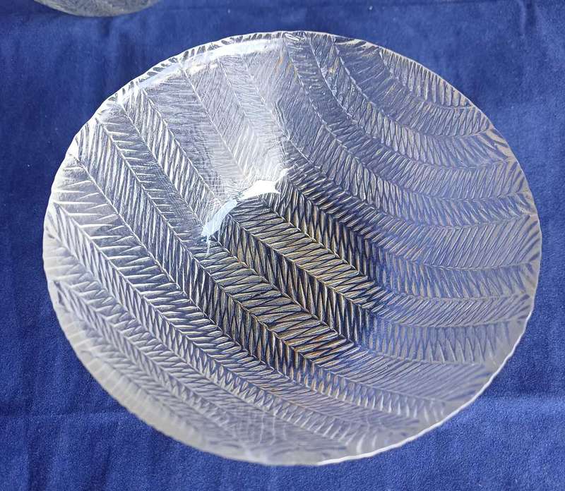 4 x Vintage Arcoroc dessert bowls