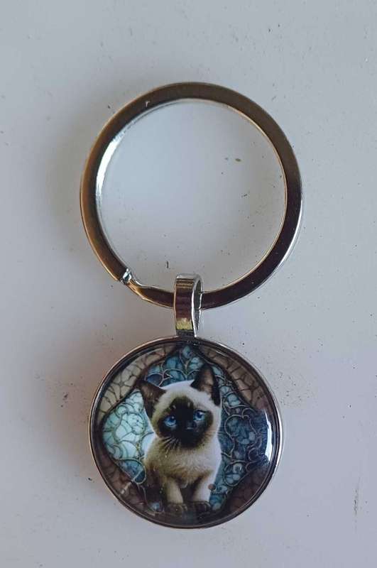 Cat keyring