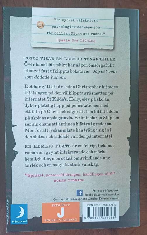 En hemlig plats by Tana French