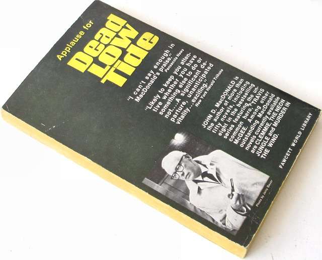 John D. MacDonald - Dead low tide