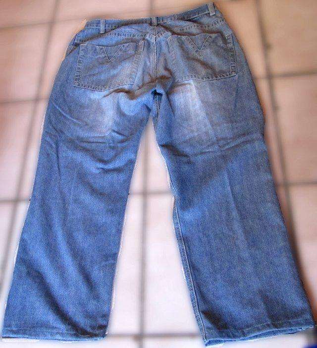 Denims / jeans - mens - size 42?