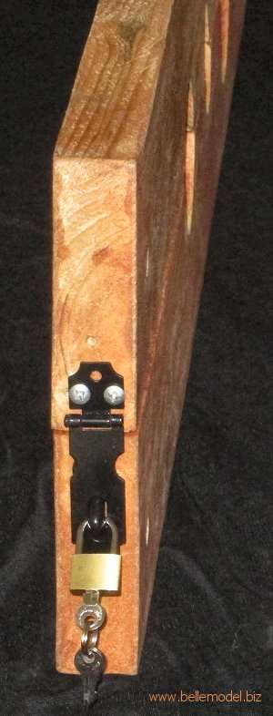 Back flap with latch with padlock