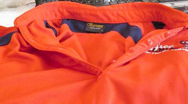 T shirts - Red  - short sleeve -       large