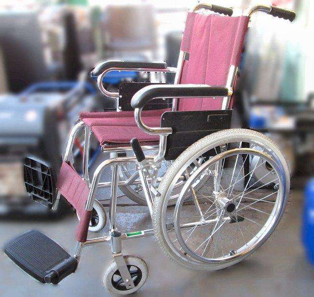 Wheelchairs - manual push - 2nd hand - small for children