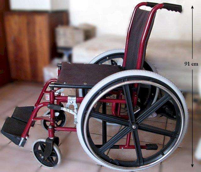 Wheelchairs - manual push - 2nd hand - maroon