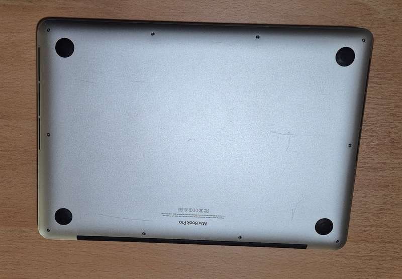 Macbook Pro Retina 13 inch Late 2013 8GB RAM / 512GB SSD