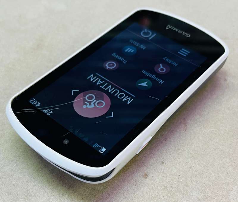 Garmin edge 1030 cycling computer gps