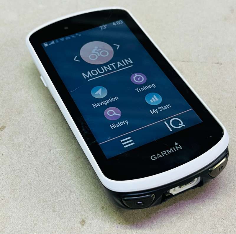 Garmin edge 1030 cycling computer gps